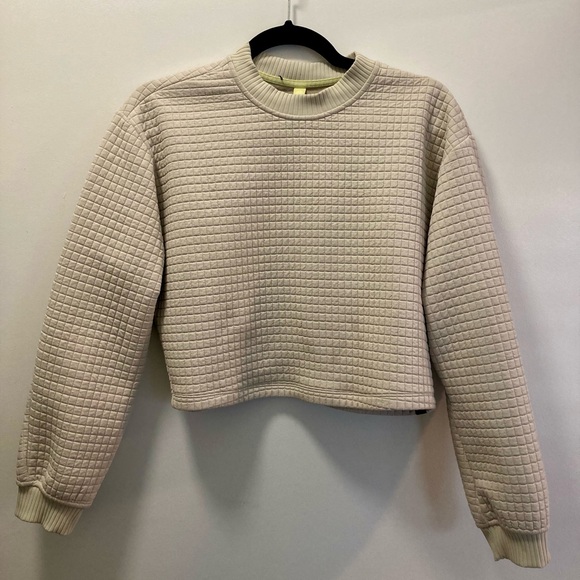 Lululemon Lab Textured Grid Cropped Pullover - Picture 4 of 10